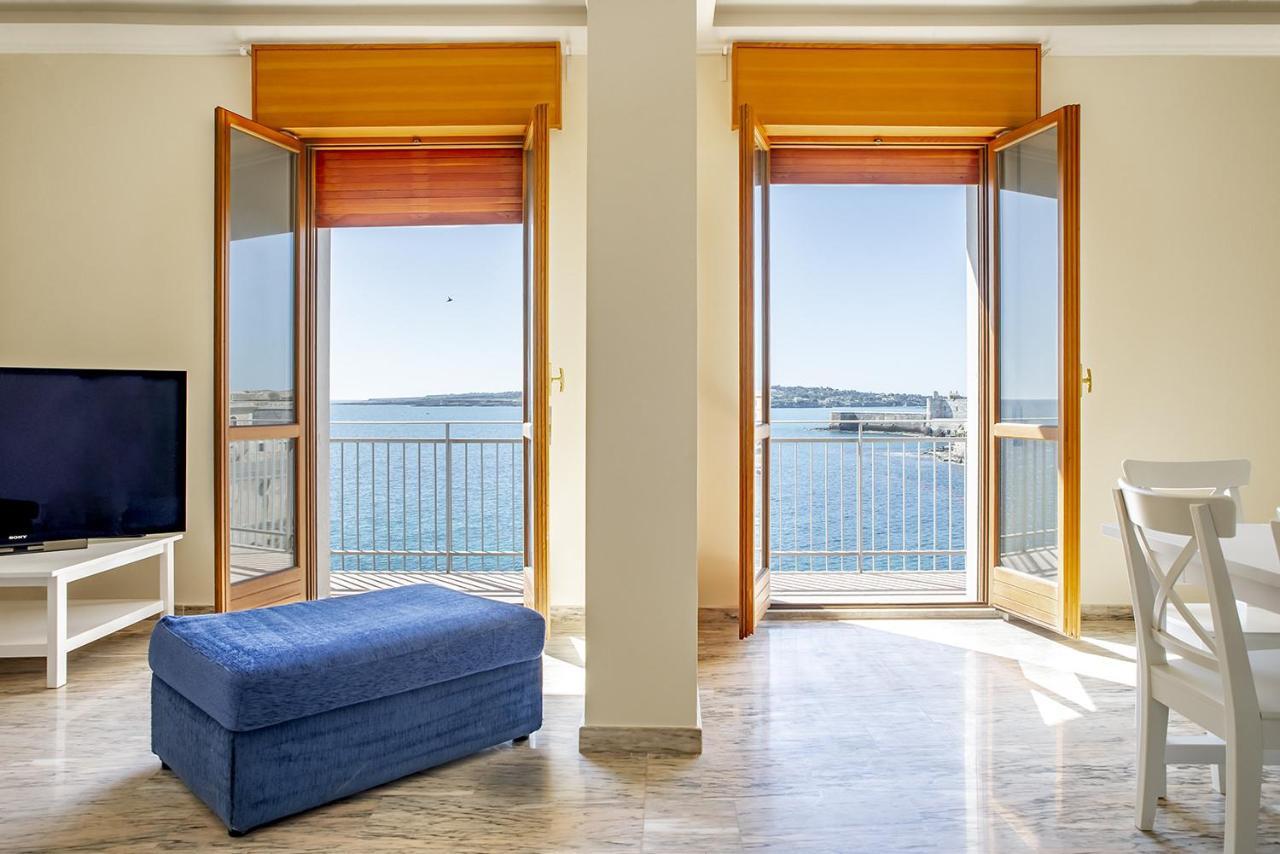 Apartment Ortigia Seafront By Wonderful Italy